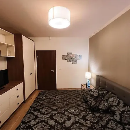Apartment Reve Appartament *